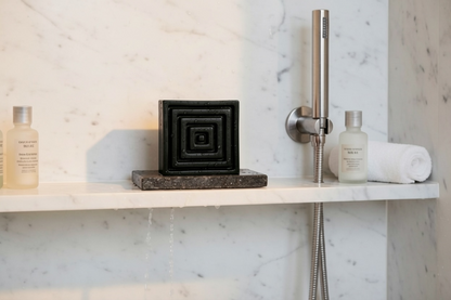 Bentonite Clay, Activate Charcoal with Tea Tree and Poppy Seeds